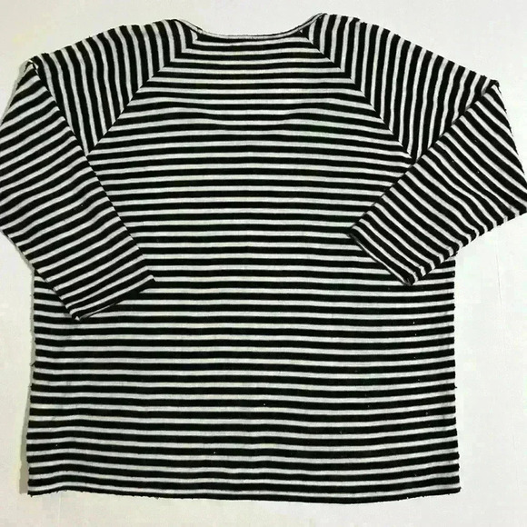 Two by Vince Camuto Black & White Sequined Striped Top - Picture 5 of 7